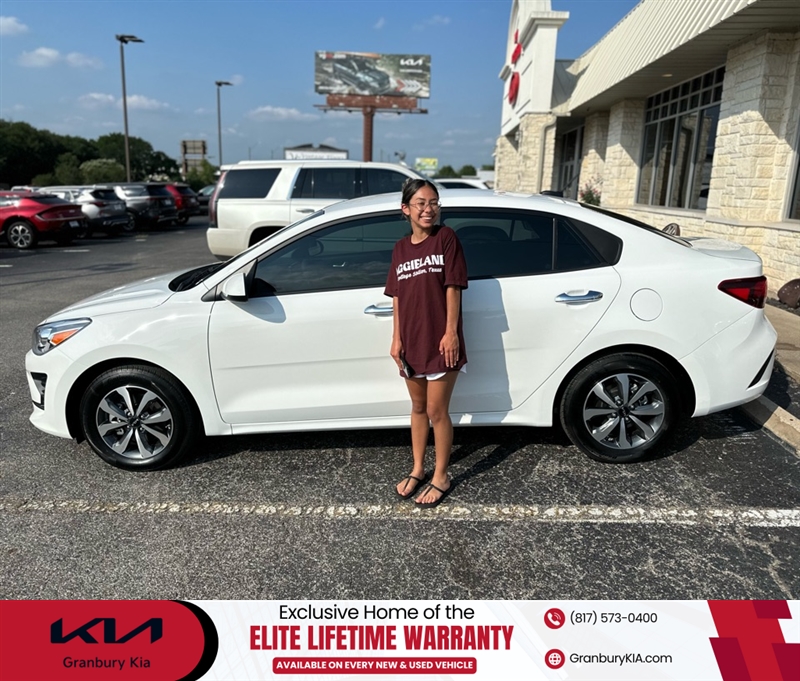 Review image from Kenia Garcia