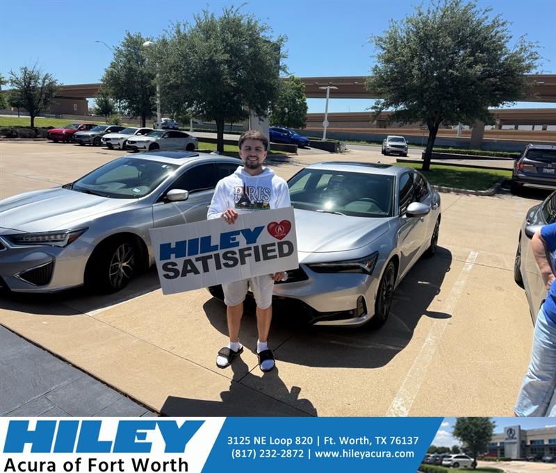 Review image from Braylon Flores