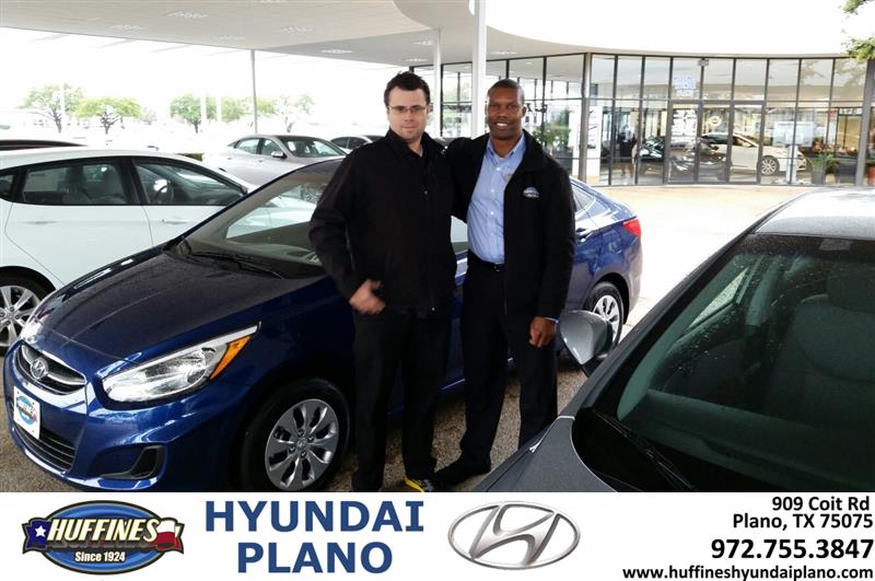 Review image from Moises Douglas