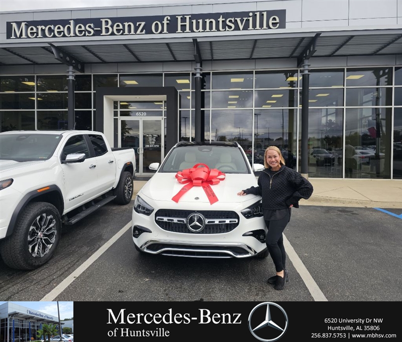 Review image from Alexandria  Myles